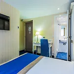 Austin's Arts Et Metiers Hotell