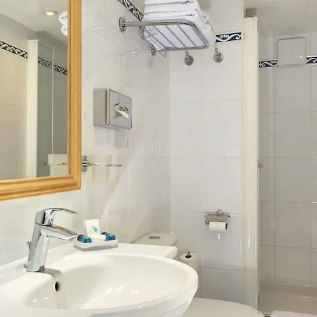 Austin's Arts Et Metiers