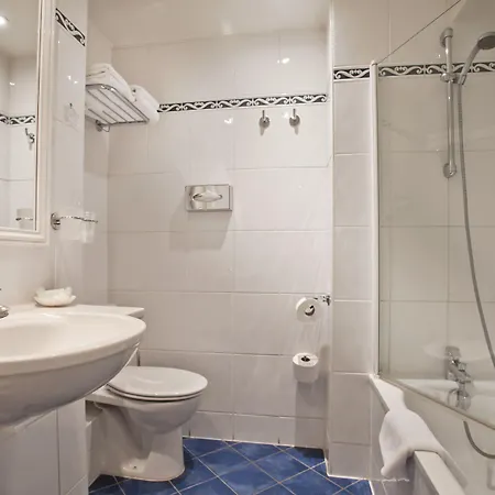 Austin's Arts Et Metiers