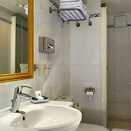 Hotel Austin's Arts Et Metiers 3*