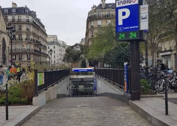 오스틴스 아르 에 메티에 호텔 3*