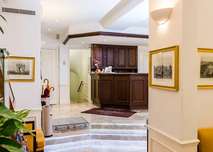 오스틴스 아르 에 메티에 파리