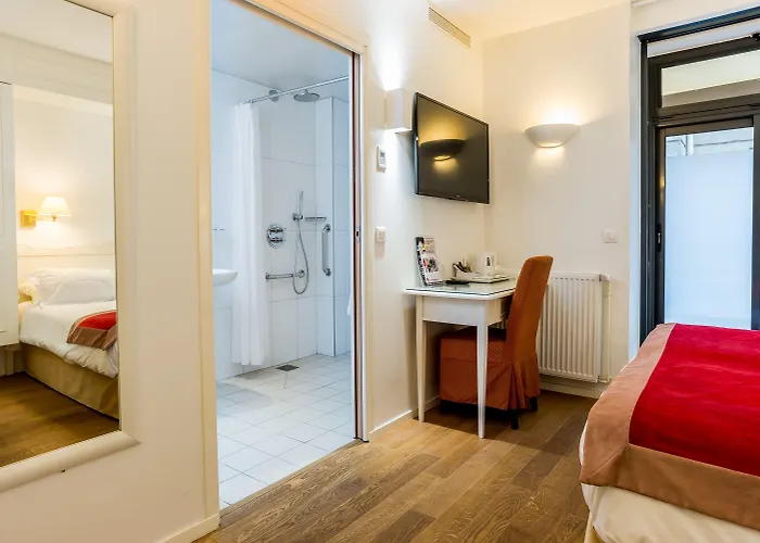 오스틴스 아르 에 메티에 호텔 3*