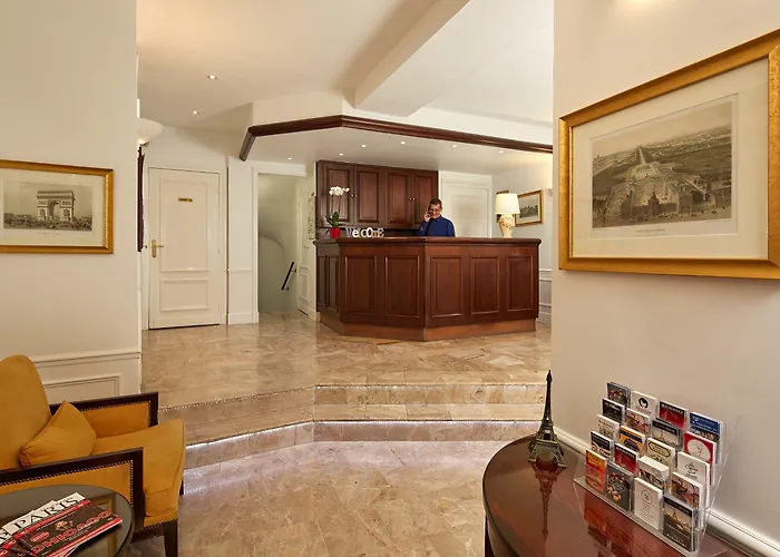 호텔 오스틴스 아르 에 메티에 3*